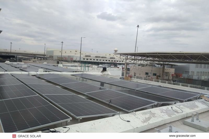 Evelyn03717676's tweet image. The method provides GraceSolar-BAPV system- #flatroofbracket system. This installation method is more flexible and with good strength, at the same time, simple and fast, which saves manpower.

#solarproject #solarmount #newenergy #cleanenergy #solar #construction #design #project