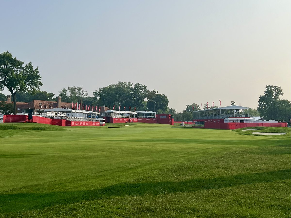 Emily Moynihan tweet media