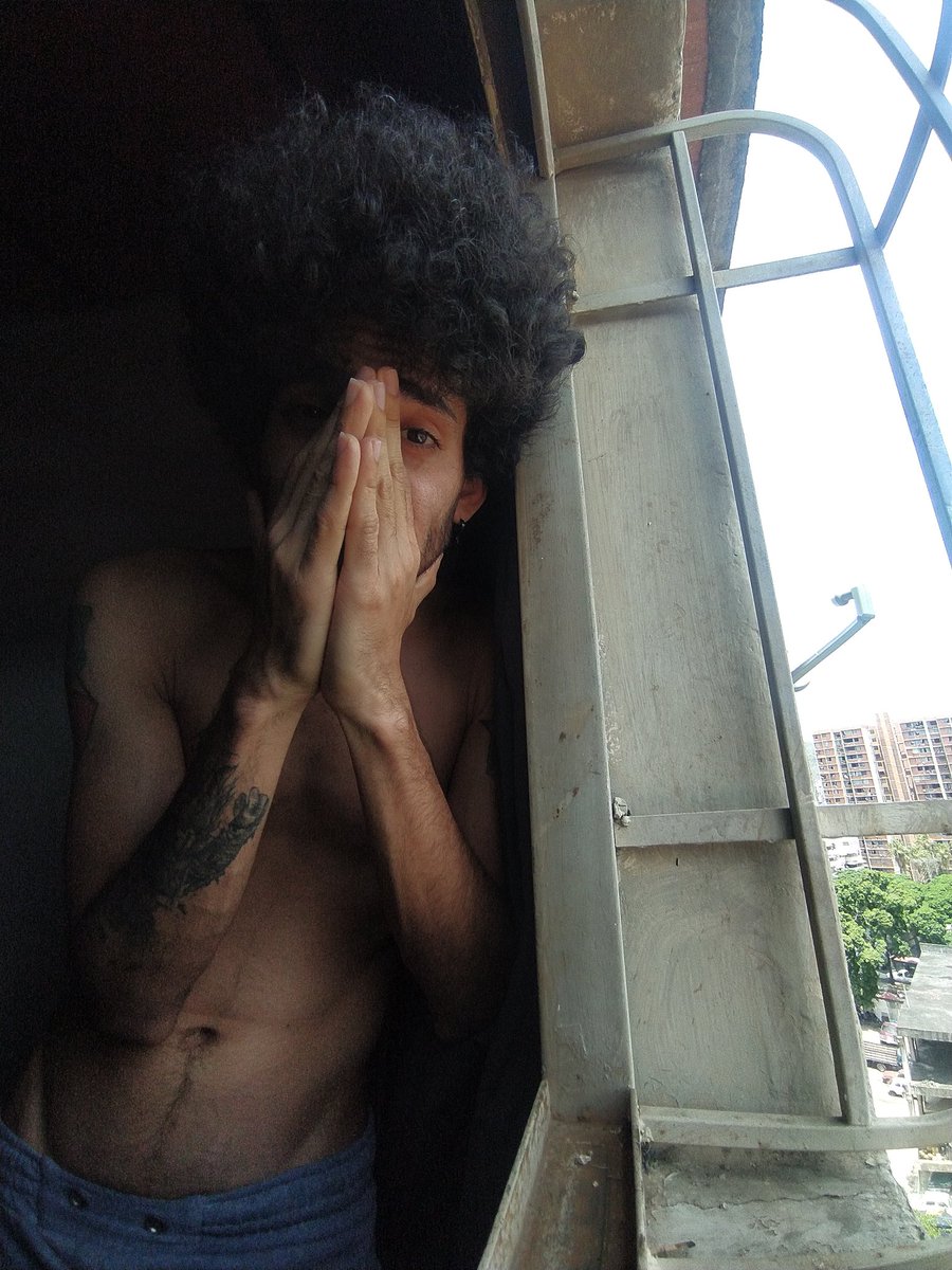 Andreivis Soto’s pics and videos