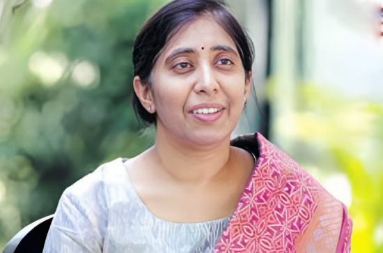 TeluguVox's tweet image. Viveka murder case: Is Sunitha a victim or a complainant? 
teluguvox.com/politics/andhr… 
#VivekaMurderCaseUpdates #SCAnger #LegalTwists #JusticeInProgress #KeyAccusedTurnsApprover #VictimIdentification #HighCourtPetition #TelanganaHighCourt #CBIChargesheet #VictimOrComplainant