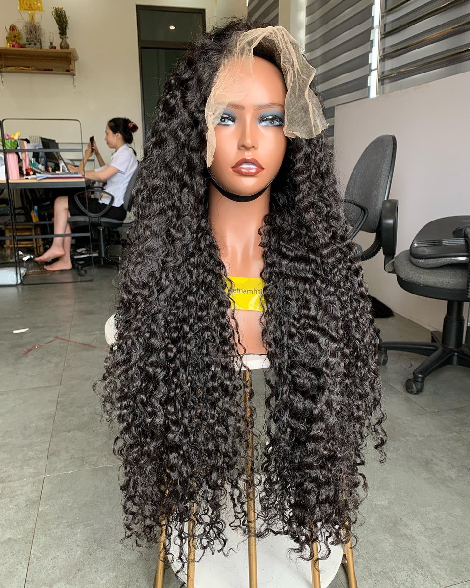 Curly Hair🔥🔥
More hairstyle in lavyhair.com
Save $10 code: TW10
#wig #curly #deepwave #hdlace #hdwig #lacefrontwig #transparentlace #deepcurly #curlyhair #hairstyle