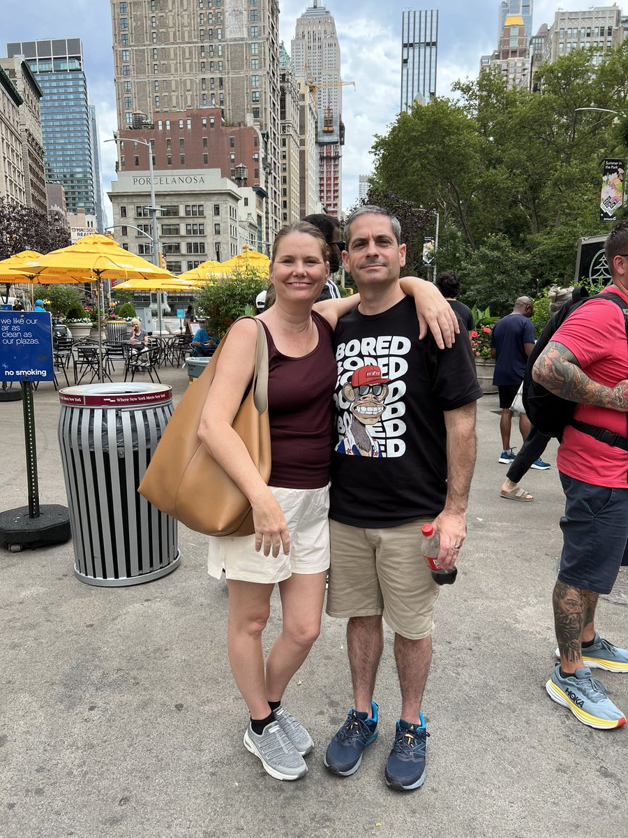 NFTparent's tweet photo. Fun in NYC today.  #NYC https://t.co/gkJgSXwcU7