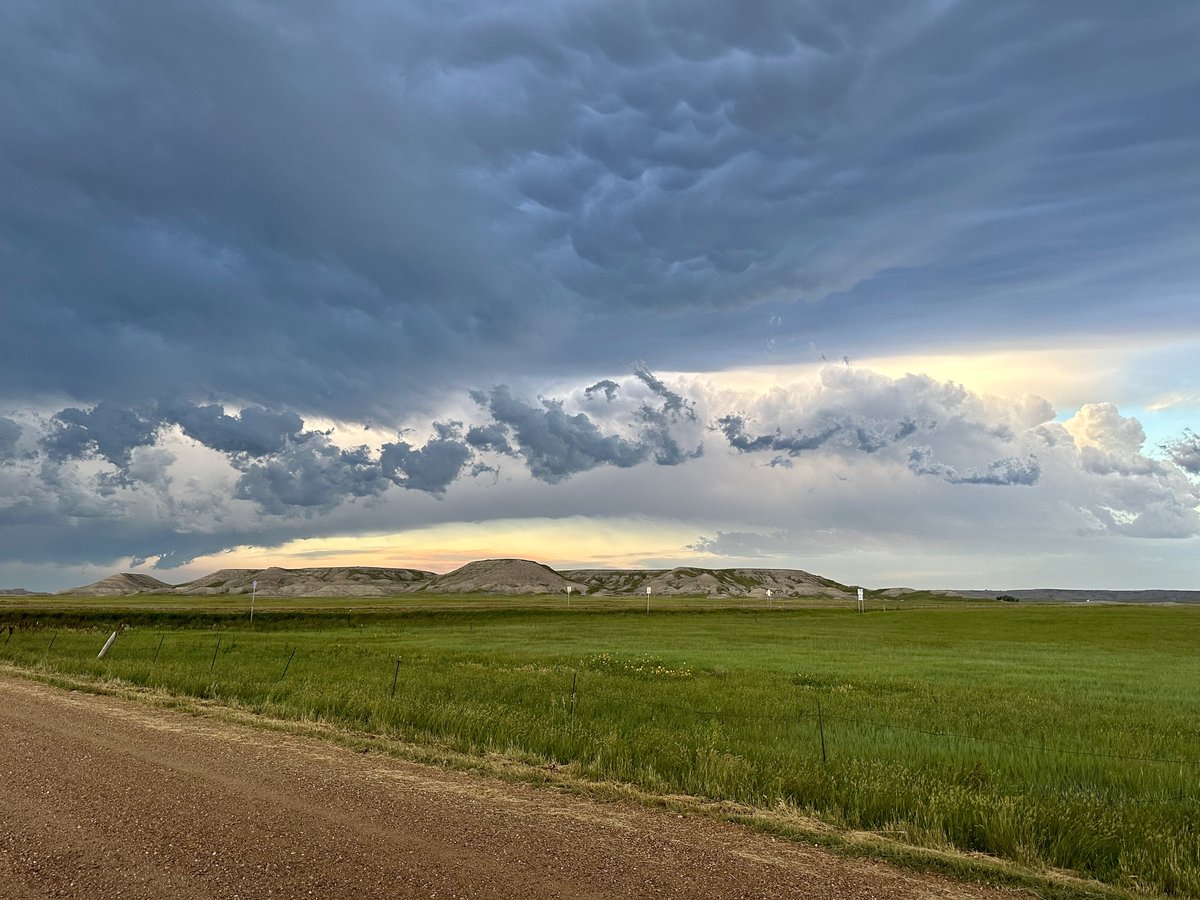 #Thunderstorms over the #Badlands. #SDwx