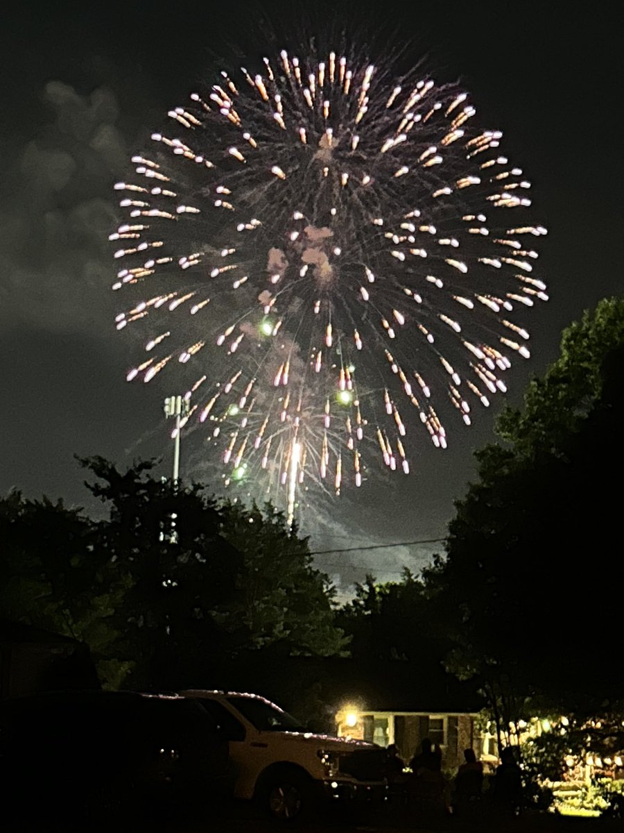 Coming back from 16 days on our road vacation and came back to see Hendersonville’s firework show. One of the best in state.