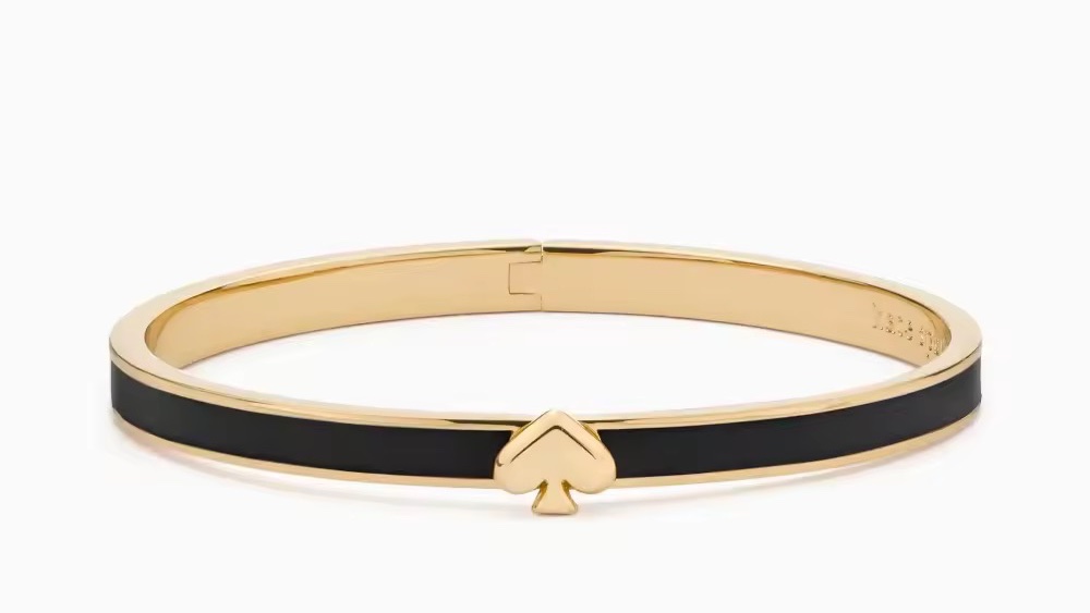 พิกัดกำไล Kate spade ลด 30% ใช้กับโค้ดเพิ่มได้ด้วย 🥰