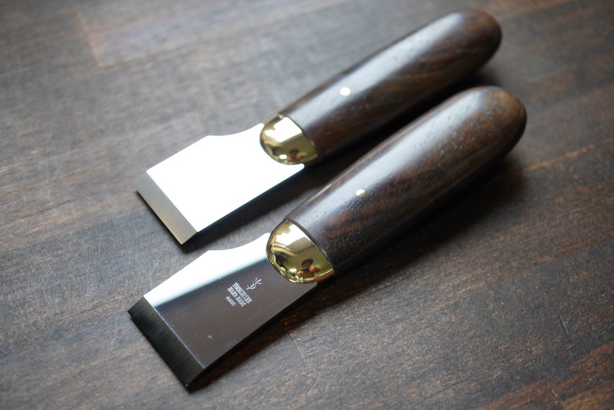leathercraft_s's tweet photo. 昨日ですが在庫アップしました🙇
バタバタしていて全部はアップ出来ていないので、あとでまた上げますヾ(:3ノシヾ)ノ
https://t.co/VBzUfyVuOW
#レザークラフト
#yorkshine
#革包丁
#nattools
#ネジ捻 https://t.co/sPwxjnyXEX