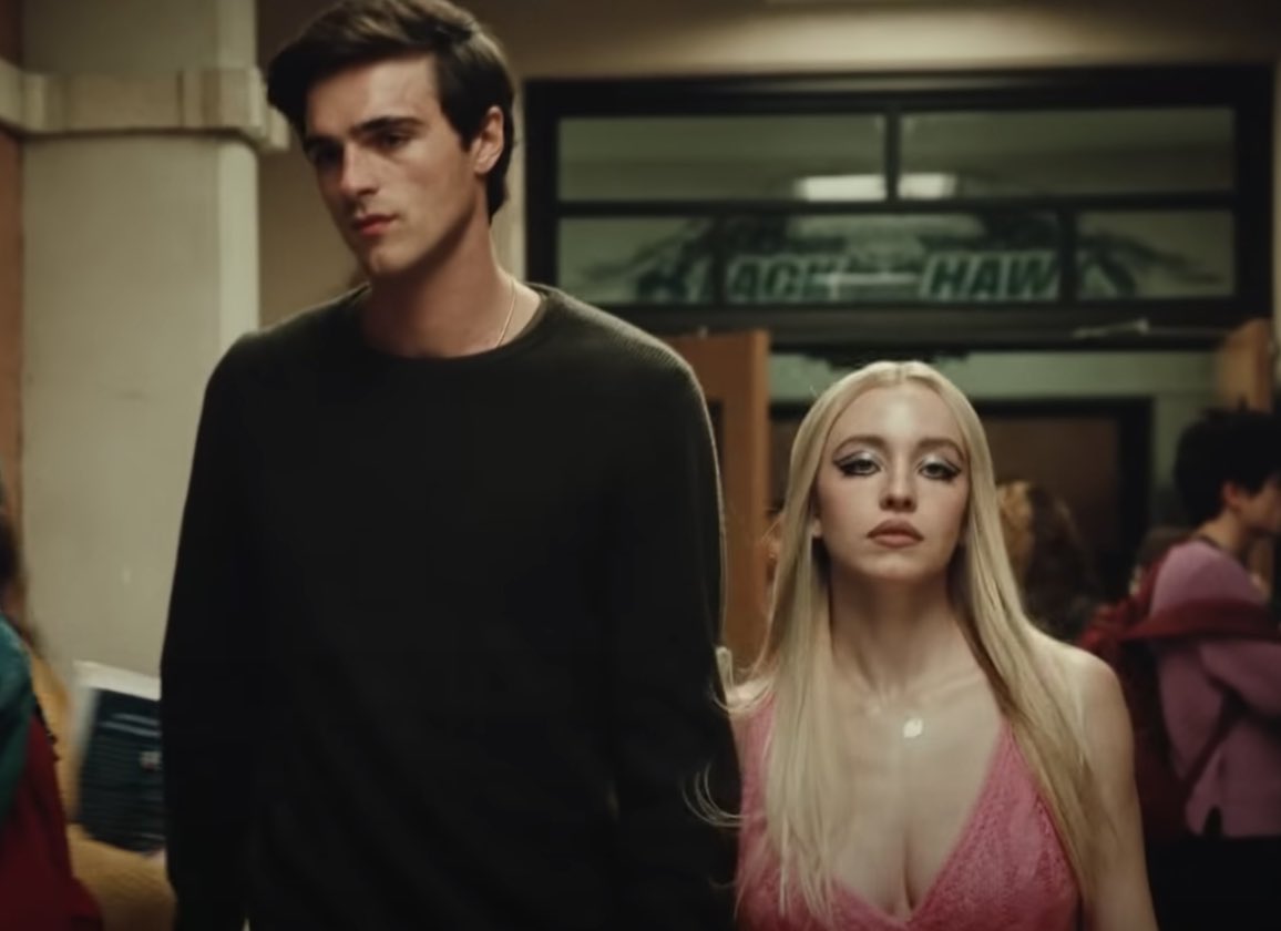 Hannah 👩❤️💋👩 tweet media