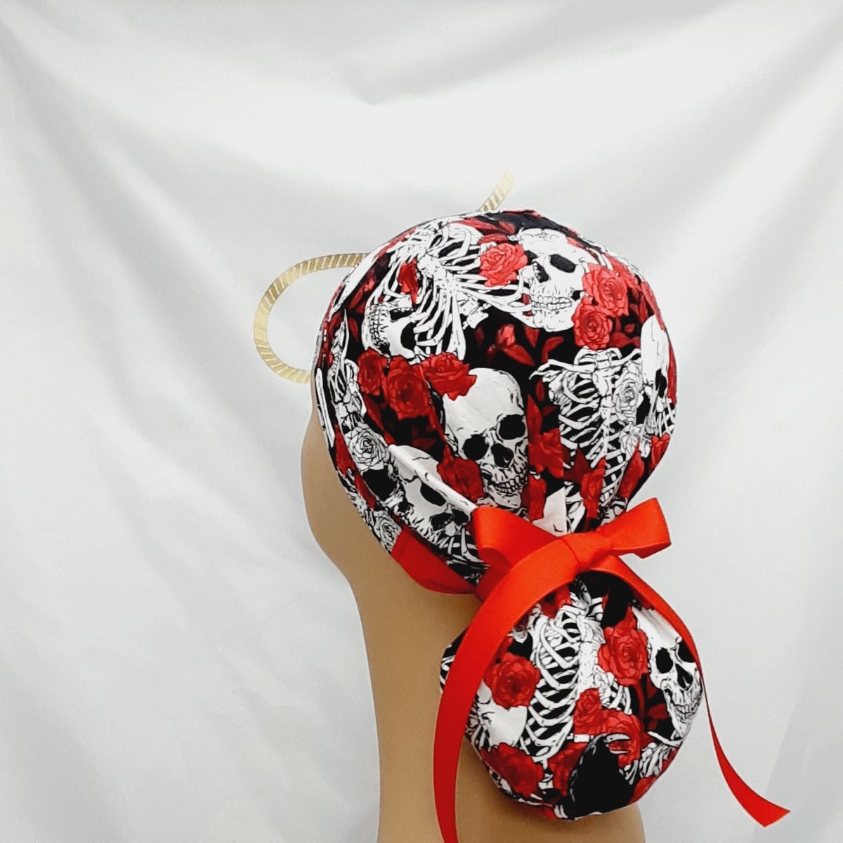 TSTITCHED's tweet photo. Excited to share the latest addition to my #etsy shop: womens scrub hats, surgical cap, scrub hats for women, scrub cap, skulls and red roses scrub cap, ponytail ribbon https://t.co/pFzv94HNTw #scrubhatsforwomen #medicalscrubs #womenscrubheadwear #womensscrubhats #wome https://t.co/9CyMWgO6la
