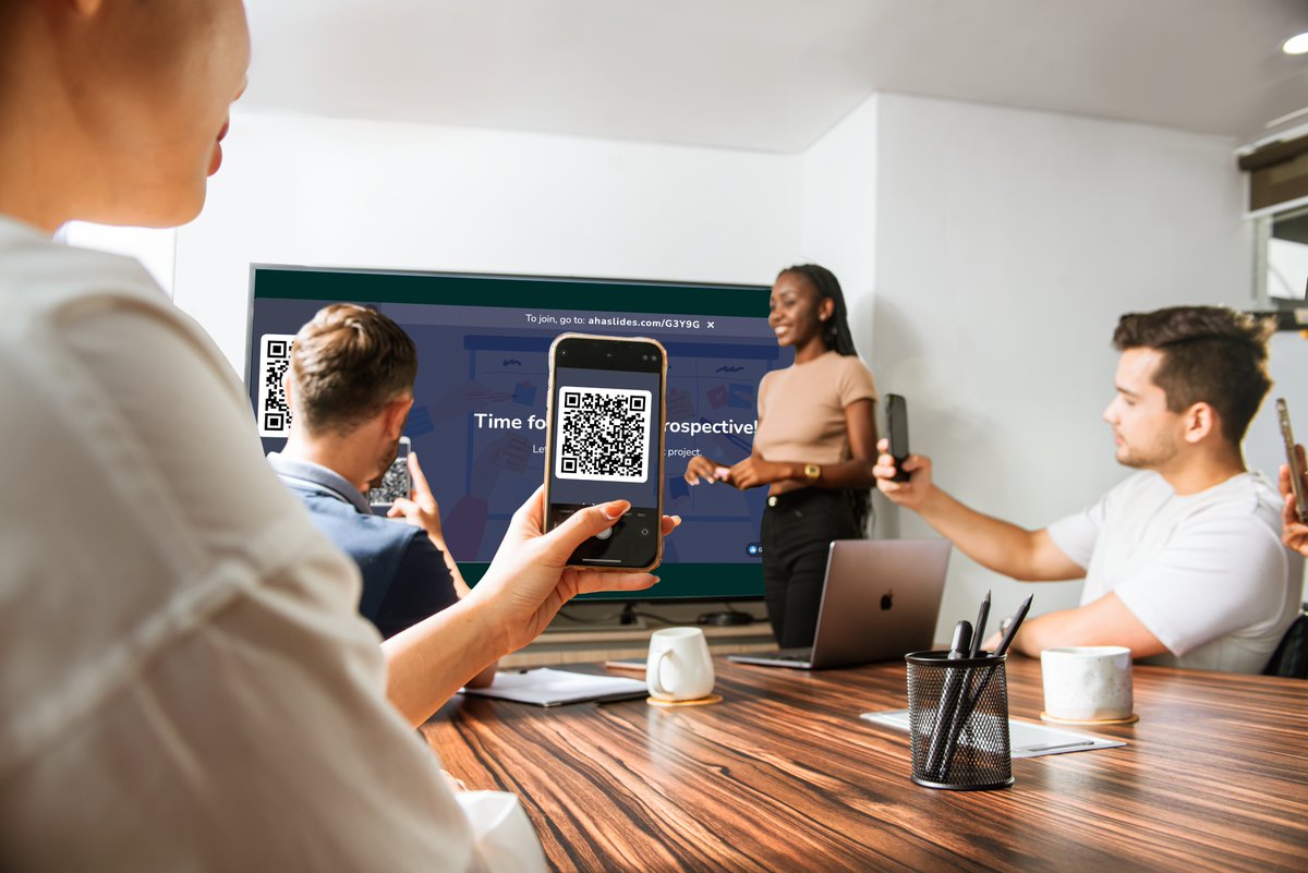 Our debut in the English news article scene! 📰🌍

Thank you, <a href="/VnExpress/">vnexpress</a>, for featuring us. Don't miss out—go check it out! 🙌

bit.ly/ahaslidesinnov…

#AhaSlides #innovation #startups