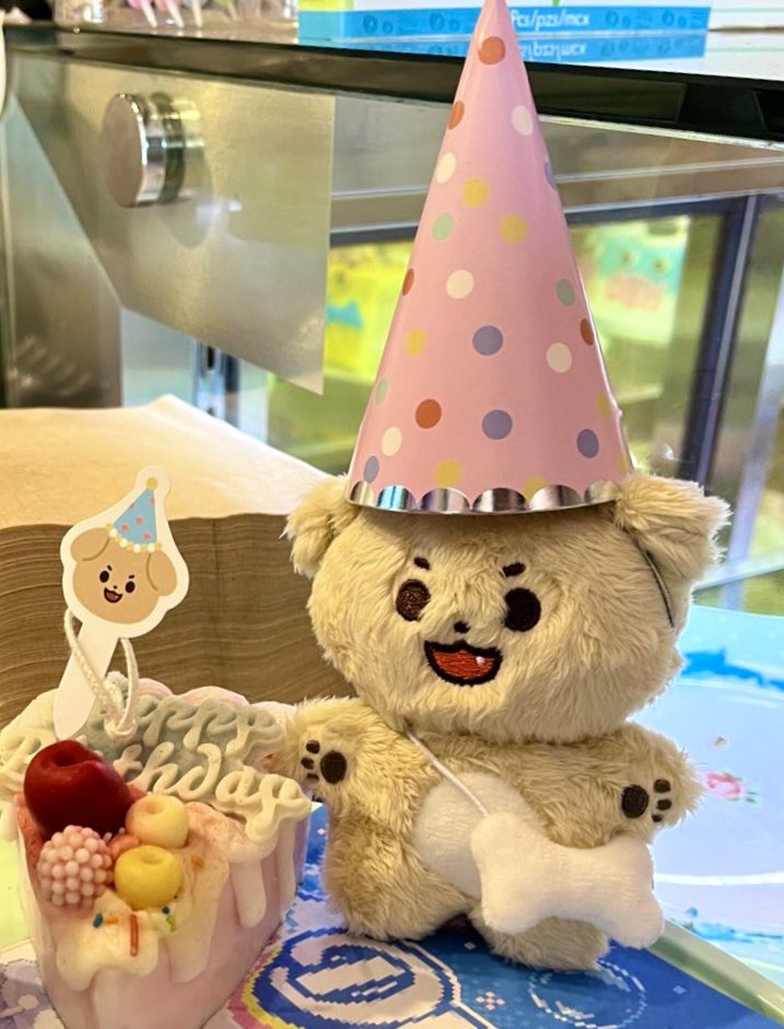puppyydj's tweet photo. #RT 이벤트
두준이 생일을 기념하여 추첨을 통해 뜌멍이 한 마리를 보내드립니다 🐾
많은 참여 부탁드려요 (∗❛⌄❛∗) ♡

*국내 주소지 소지자 한정
*미세한 불량이 있어 판매를 하지 못한 뜌멍이이므로 이 점 감안하여 참여 부탁드립니다. https://t.co/314cHYclbe