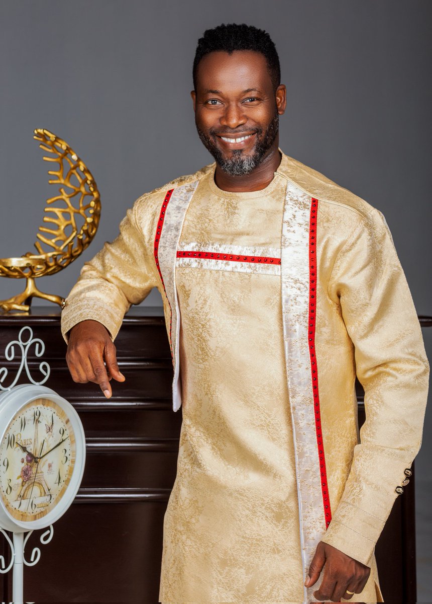 adjeteygh's tweet photo. It’s 4 days to my 50th birthday! 🥳🥳🥳I’m excited and thankful to God about this next phase of my life. “They” said I don’t look 50. What do you say? 😎
#therealadjeteyanang
#oneinaamillion
👕 @jayrayfashion
📸 @tigoncreativestudios https://t.co/G8iLiJba3W