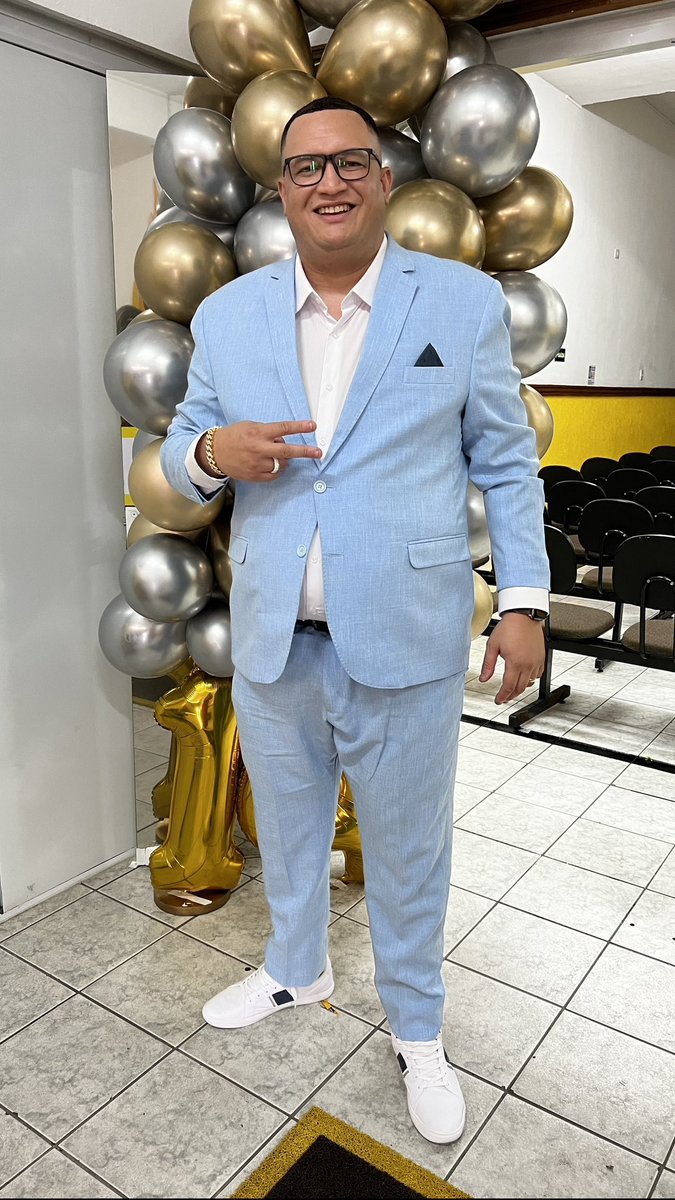 Parabéns pra mim 🙏😉 cheguei nos 3.3 e só tenho que agradecer a Deus por tudo que tem feito em minha vida, só gratidão!  (Presente aceito Pix viu! 🤣)