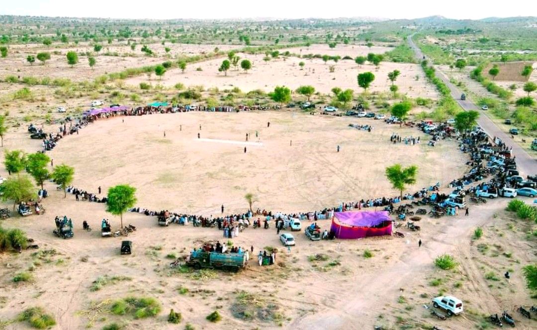 shewaram3's tweet photo. Cricket in desert! 

In recent some years, there has been a noticeable shift in cricket, with more and more youth becoming actively involved in the sport.
This trend is particularly in desert areas, where communities established different community wise platforms. https://t.co/gHLMbowJJr