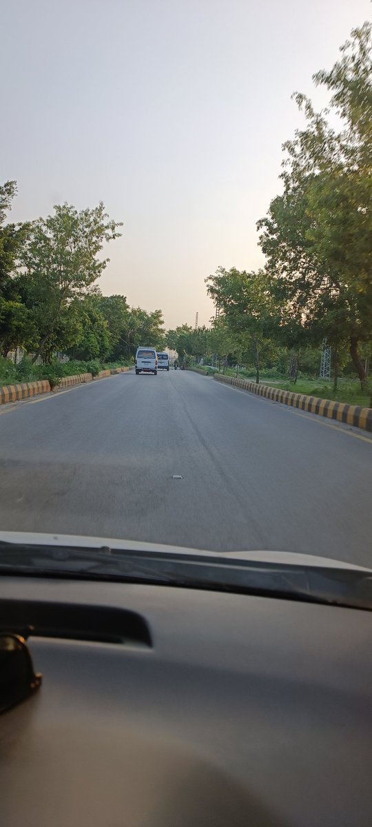 kiani89's tweet photo. Sir this is the service road south I-8 which was used as an alternative route 4 heavy traffic during revamping of IJP Road. The road is still open 4 heavy traffic despite opening  IJP road, I request u 2 pls ban heavy traffic as I-8/1 community lives on the road.

@Noormengal_ https://t.co/boZVreYeU3