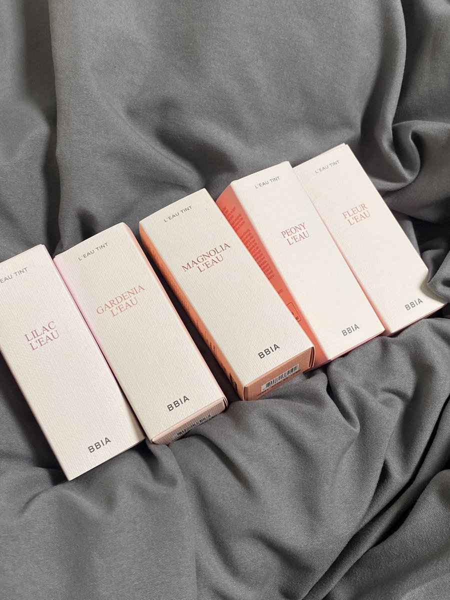 L0yaV2's tweet photo. #광고 #rt이벤트 #올리브영틴트
💄 RT 추첨 세 분께 #삐아 신제품 #로틴트 2종 랜덤으로 드립니다 .ᐟ 
삐아 로틴트의 특징은?
ㄴ ❗️ 물처럼 가벼운 발림성
   ㄴ❗️ 촉촉하면서 투명하게 발색되는 바를수록 맑음 + 투명광 🫧 https://t.co/Y9sS60lvJU