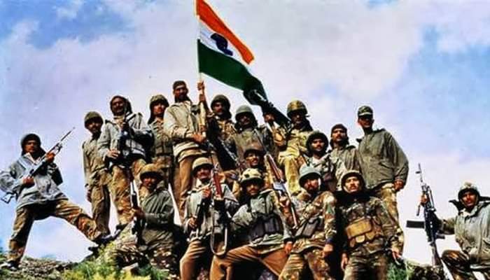 #TigerHill #KargilWar
कारगिल युद्ध - टाइगर हिल पर पुनः कब्ज़ा 4 जुलाई 1999 4 जुलाई सन 1999 के दिन भारतीय सेना ने टाइगर हिल पर वापस कब्जा किया था. यह कश्मीर के कारगिल की सबसे ऊंची चोटी है और पाकिस्तान के सैनिकों ने इस पर कब्जा कर लिया था.