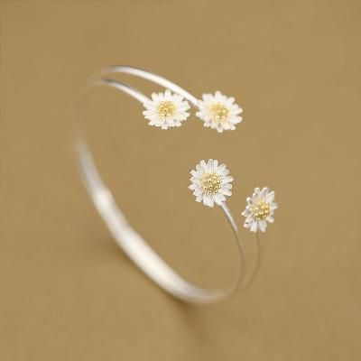 Daisy Sterling Silver Bracelet 925sterling silver sweet double daisy bracelet.
#Bracelet #daily #SterlingSilver