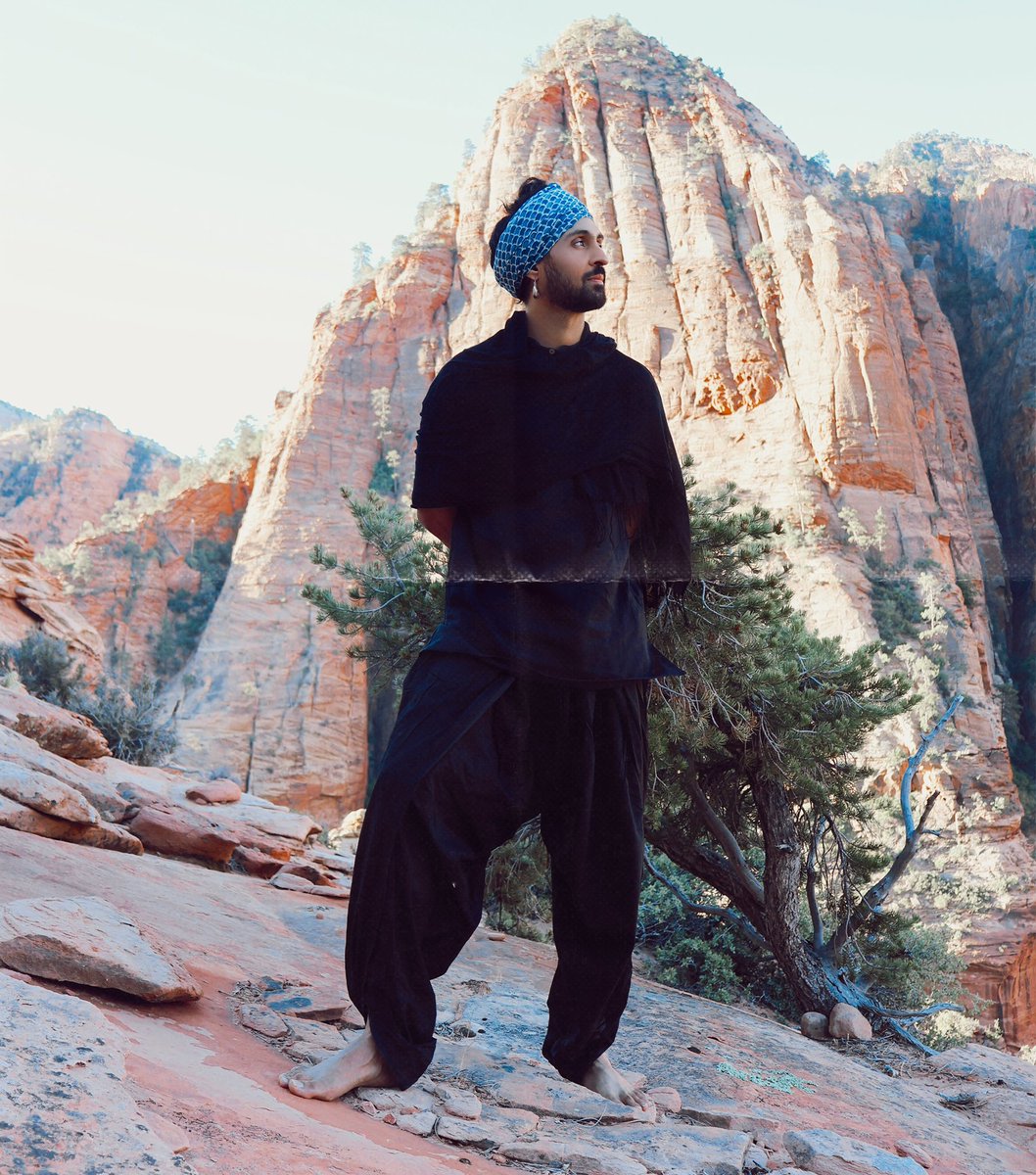 diljitdosanjh's tweet photo. 🪷 https://t.co/hgWX7cqPlM