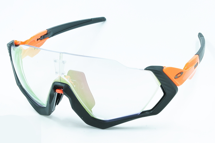 orionmegane's tweet image. OAKLEY　FLIGH JACKET 一眼風度付紹介 その弐
orionmegane.sblo.jp/article/190440…
#OAKLEY #FlightJacket #オークリー #フライトジャケット #一眼風度付 #調光レンズ #サングラス #度付サングラス #スポーツサングラス #眼鏡 #千葉 #我孫子 #天王台 #オリオンメガネ