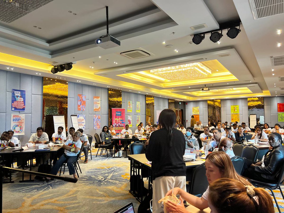 mfasia_'s tweet photo. Day 2 of Empowering the Migrant Rights Agenda opens with an impactful session on the importance of Case Documentation for Evidence-Based Advocacy. Ellene Sana, Hubertson Wilson, and Tatcee Macabuag take the lead for the learning session.
#MigrantsVoicesMFA
#MigrantsVoicesMFA_Day2 https://t.co/PWBAIXKNMu