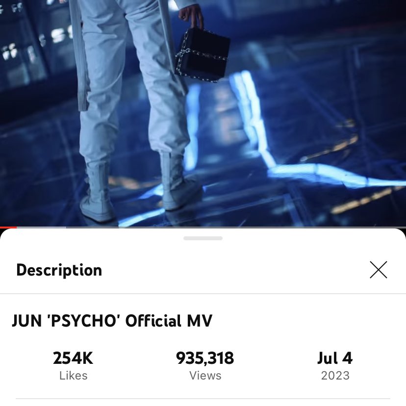 minghaocheol_'s tweet photo. SO CLOSE TO 1M !!! 

keep streaming psycho on yt and other music platforms !!! our goal for the first 24hrs is 2M 🏃‍♀️

https://t.co/5dddO96Nvj https://t.co/UXpnYvfhWh