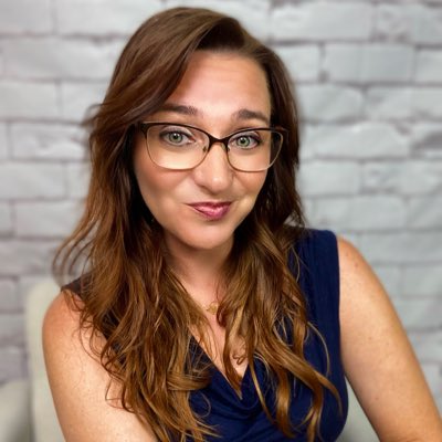 amberkwilliams1's tweet photo. Finally got some real brand shots done! I’ve been planning to do this for 2 years and always put it off. 
Fun fact: I’d rather be behind the camera than in front of it
#brandshoot  #socialmediamanager #socialmedia https://t.co/UgnN1QJvV3