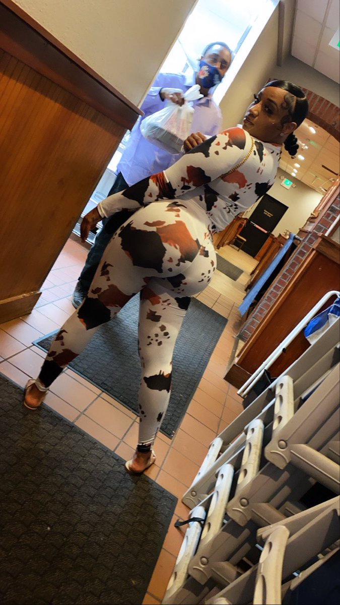 DAYxMARIE's tweet photo. 5’2 🧡 https://t.co/R70H3ka3zi