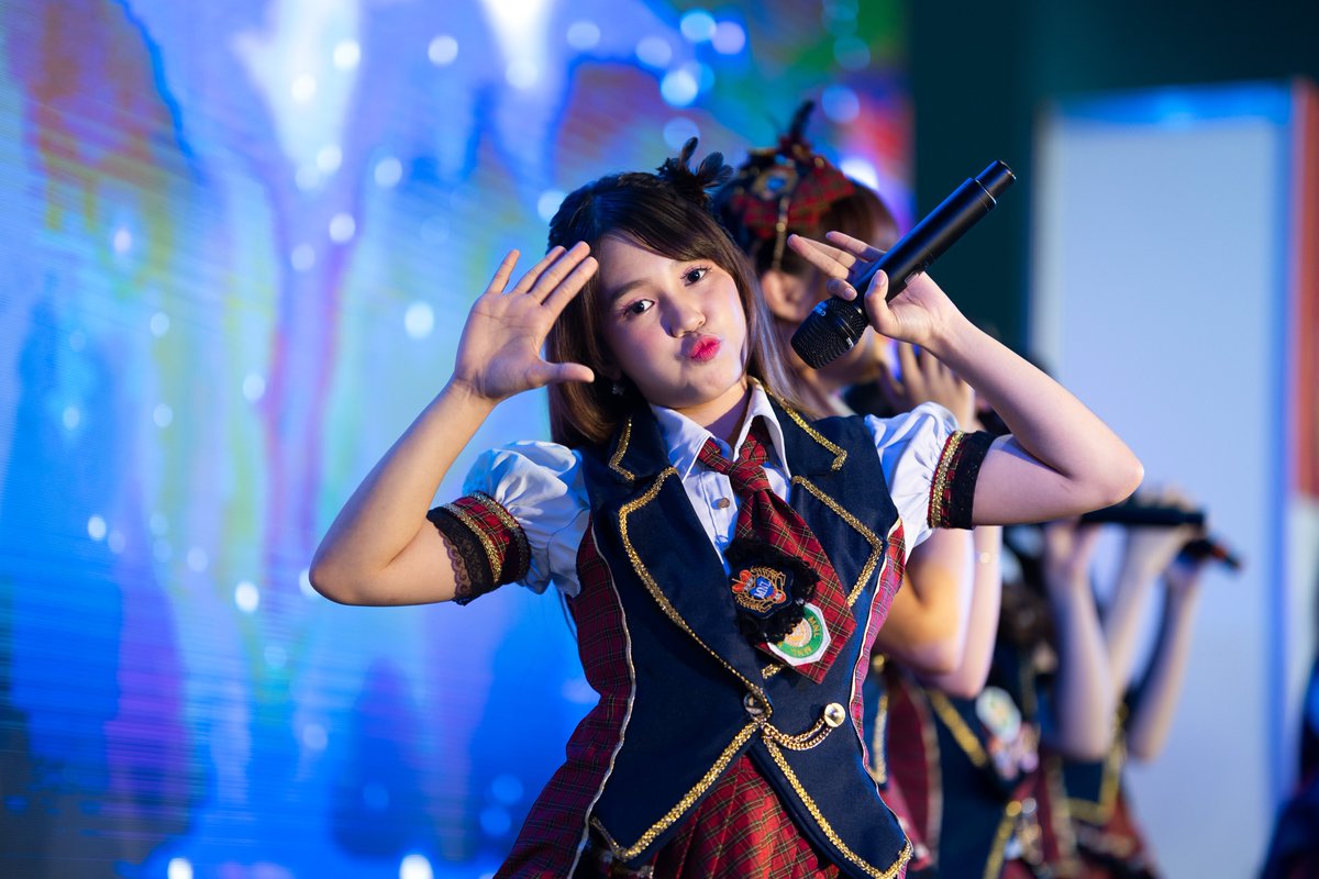 ＧＯＯＤ　ＭＯＲＮＩＮＧ🫡
ＪＥＭＩＭＡＨ　ＣＯＮＴＥＮＴ　🤭

『#MNL48 at Travel Madness Expo 2023』

🗓️ 07.02.2023
📍 SMX

#MNL48Jem
#MNL48onTravelMadnessExpo
#MNL48xTME2023 
<a href="/mnl48official/">MNL48</a>