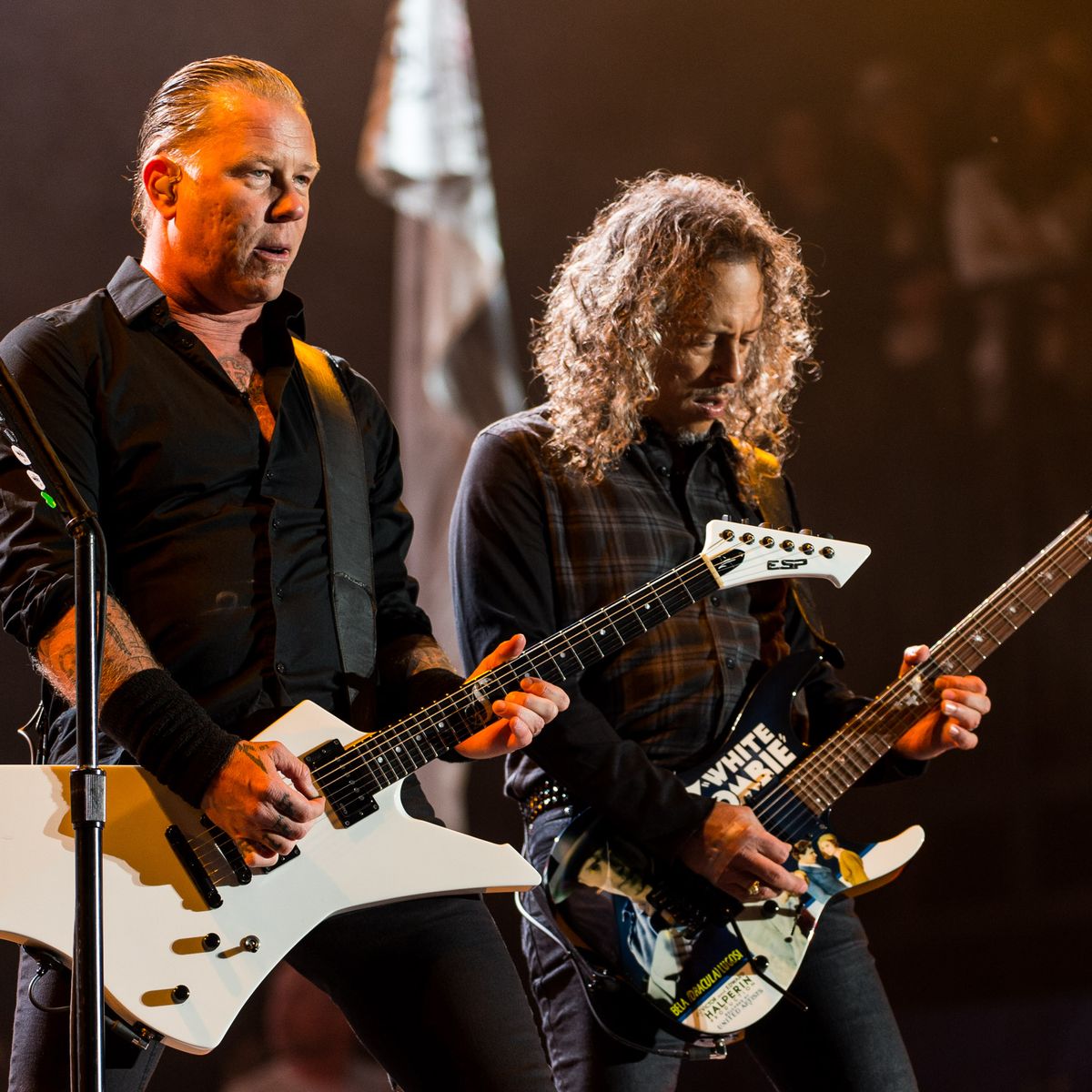 Robert70872465's tweet photo. James &amp; Kirk (Metallica) https://t.co/OopcY4FEzu