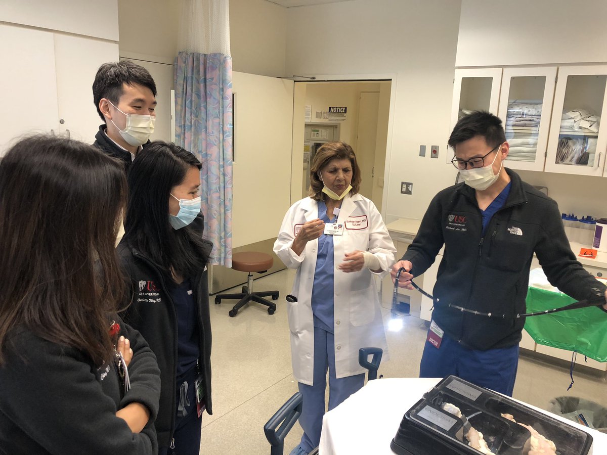 USC_KeckGILiver's tweet photo. Welcoming our new first year fellows with a little hands on action today! We see some promising endoscopists already! 😉 

And thanks to @bostonsci for the support!

#GITwitter #GIfellowship https://t.co/etVIVvdb16
