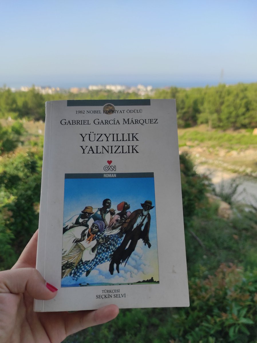 Sevdam2Kitap's tweet photo. "Kötülük dünyada değil, kişinin yüreğindedir." #kitap https://t.co/2pCcI97ccv