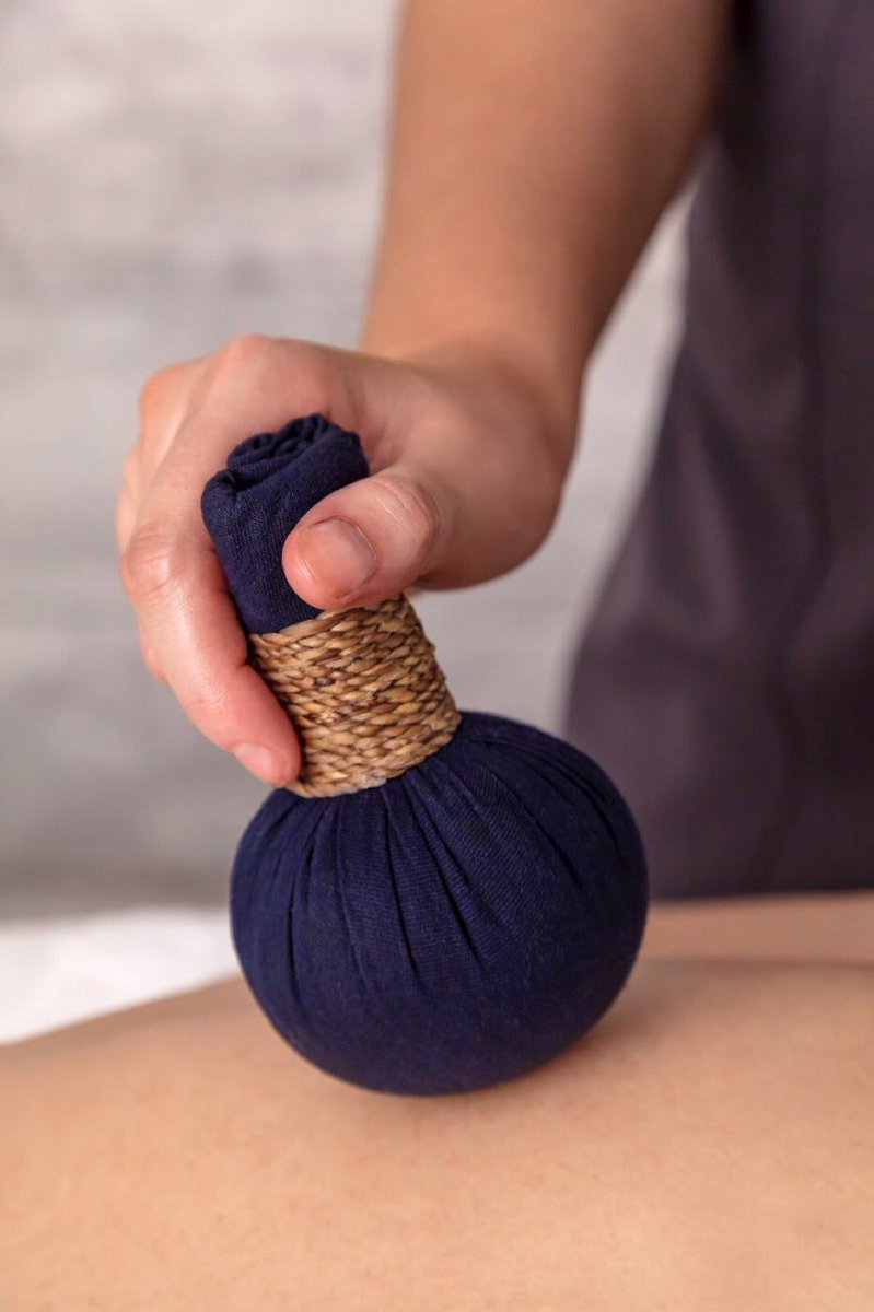 CastleDalhousie's tweet image. 🧖‍♂️ Relaxation Spa Day 🧖🏼‍♀️
Enjoy a 30-minute spa treatment and use of our spa facilities for two hours, followed by Afternoon Tea in the Orangery Restaurant. Towels, bathrobes and slippers included.
£70 per person
Email spa@dalhousiecastle.co.uk to book
#midlothian #bonnyrigg