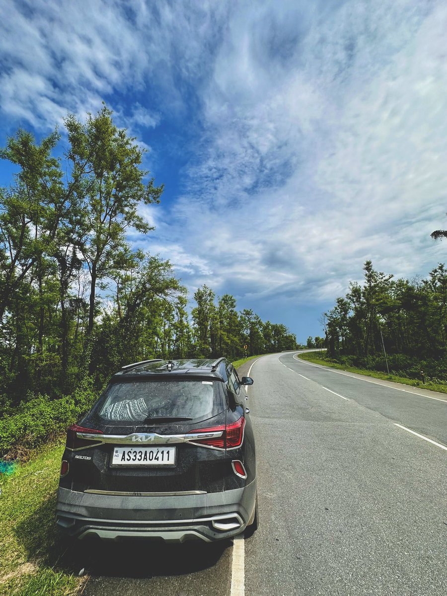 mlbimugdha's tweet photo. "1300 km, 4 days,2 states: A whirlwind adventure that left me breathless and hungry for more.” https://t.co/6XeTzil0RF