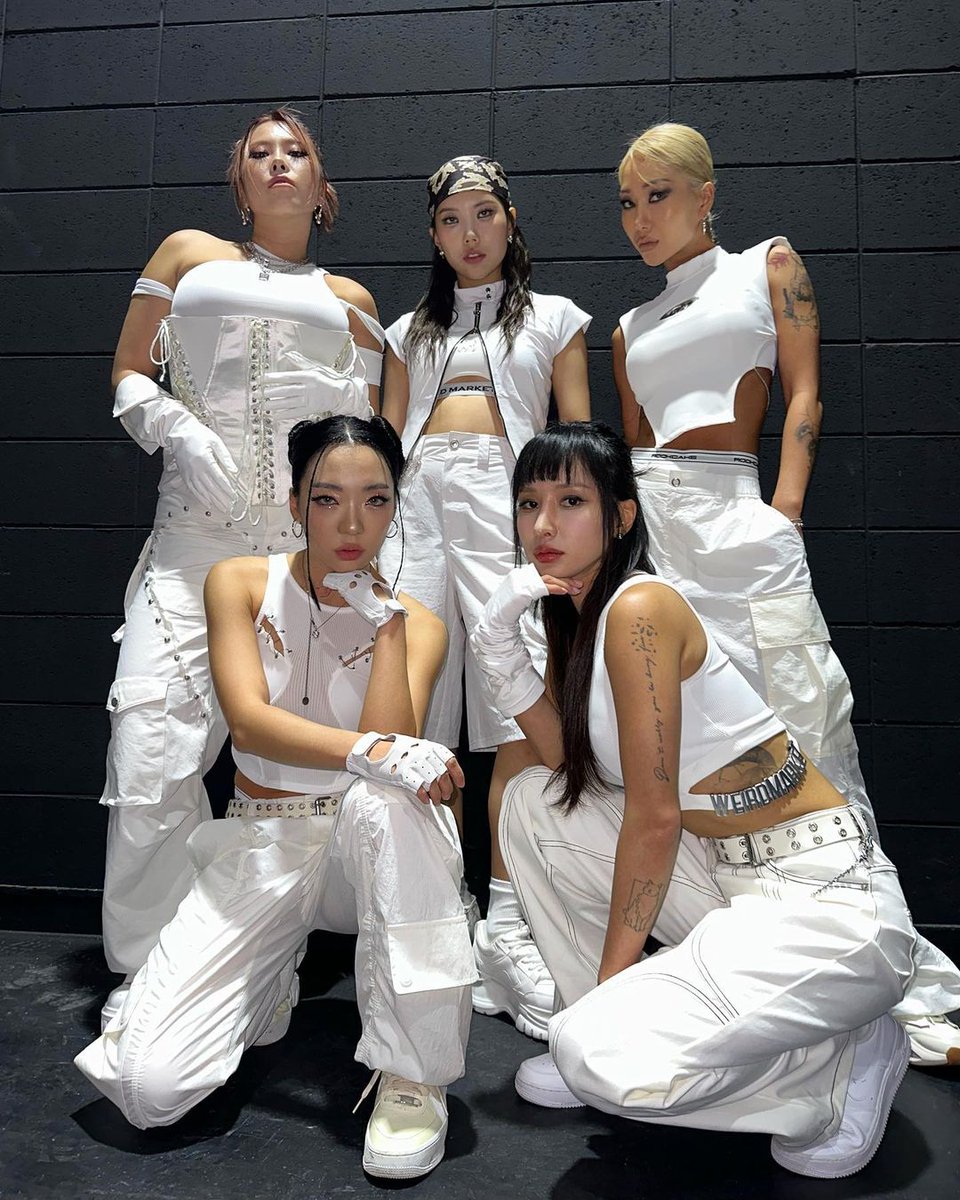 IDOL_ALLDAY's tweet image. ▶ 셀럽 : 라치카 리안
▶ 어디 : 230630 피넛 인스타그램
▶ 브랜드 : 팬츠 - 타게토 (TARGETTO)
▶ 모델명 : SHINING T STITCH PANTS_CREAM

#LACHICA #RIAN