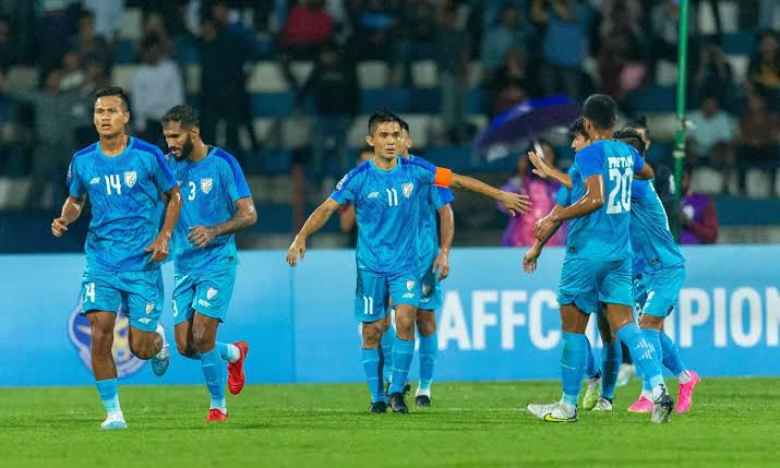 Friendly reminder for the Indian football fans that it's the SAFF 2023 finale today & we'll be facing Kuwait in what promises to be another electric contest 🔥

Let's hope the record extends to 9 SAFF Championships today 🤝

#SAFFChampionship2023 #INDvsKUW