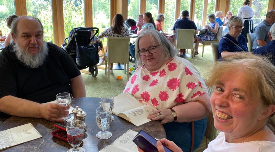 Would you like to join us on one of our Stepping Out days? Do you want to come along to our Men's Peer Support Group? 

Check out all the latest on our Events page 

communitybees.co.uk/what-we-do/eve…