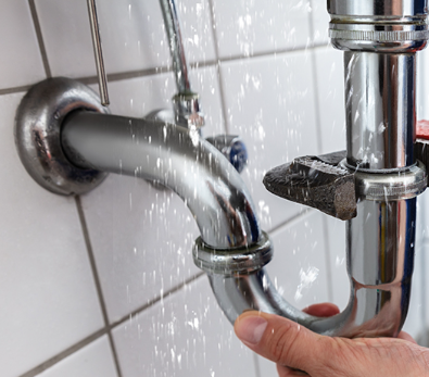 If you are looking for the Best Service for #EmergencyPlumbing in #ElizabethHills, then contact #RivalPlumbingGroup. For more info. visit - https://t.co/BlIqvKQxMF https://t.co/BeTLrrRmqv