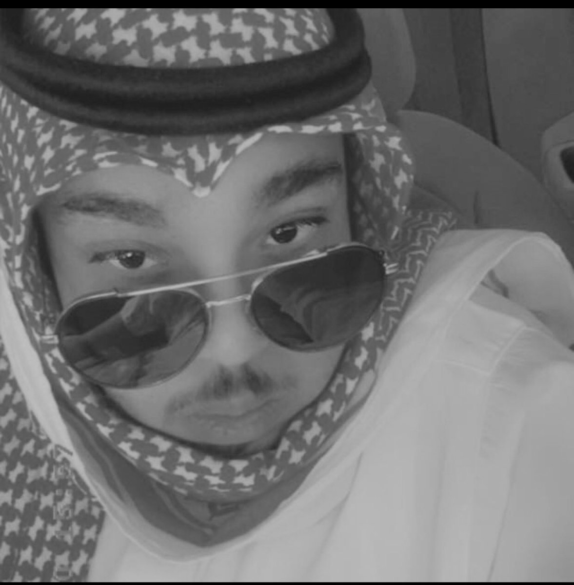 قلوبنا جُمعت على معنى المحبة في الله، هل بعد هذا نفترق؟ مَن سيشاركني سروري، ويواسيني في حزني، ويخفّف همّي في هذا الزمان، فزمان لم أجد فيه صديقاً أشاطره سروري إن فرحت، فكيف يكون لي صديقاً أشاركه بحزني إن حزنت.