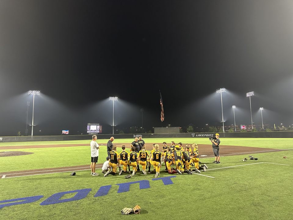 Great way to end a LONG Monday <a href="/LakePointSports/">LakePoint Sports</a> A midnight debrief after a great team win ⚠️