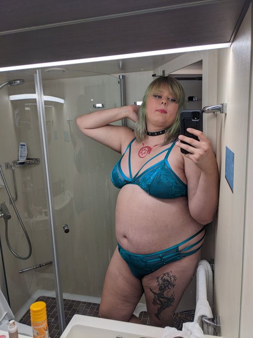 New lingerie https://t.co/cI0n22NlBp<a href="/tag/myxanniversary"class="tags"><span>#myxanniversary</span></a>