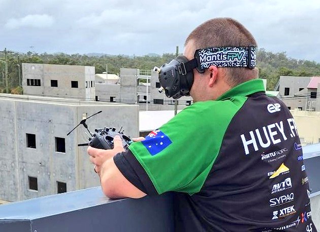 AUADRT's tweet image. Can you guess where @AustralianArmy #DroneRacing Team pilots @HueyFPV and #MacDaddy are this week?
#SendIt!
@ChiefAusArmy @FORCOMDAusArmy