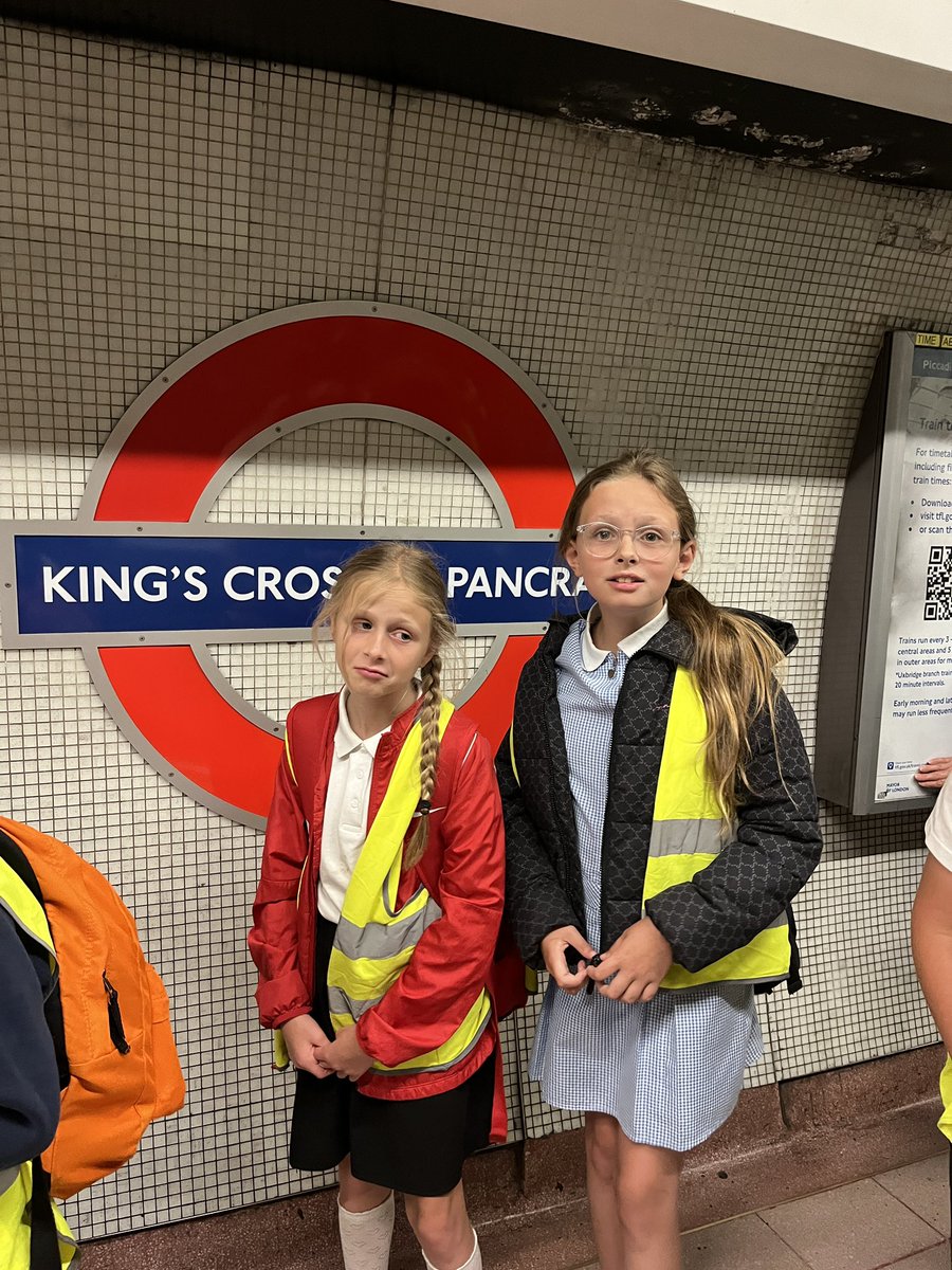 Ellishighlands's tweet photo. The underground @childrensuni @HighlandsPS https://t.co/BUPfNtWITb