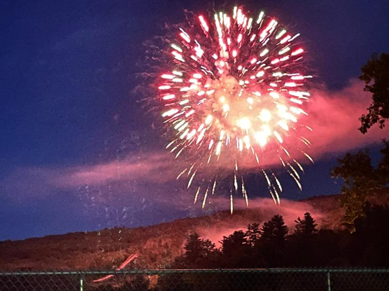 RJD_Residential's tweet photo. Happy Independence Day! Today commemorates the adoption of the Declaration of Independence, which marked the birth of the United States of America. Wishing you all a safe &amp; enjoyable holiday! 🇺🇸
#IndependenceDay #July4th #structuralengineering #engineering #design #construction https://t.co/XXyca7veEl