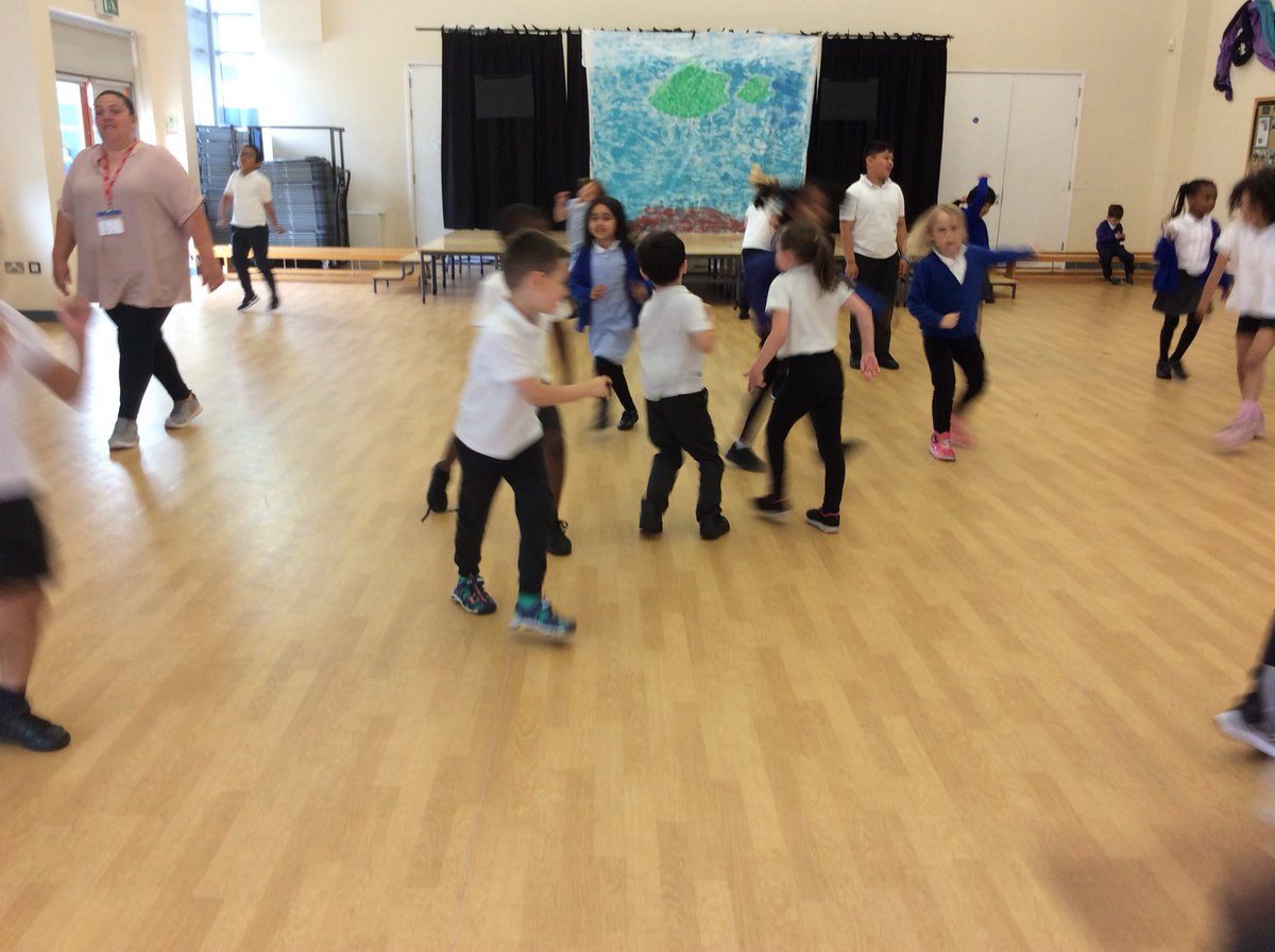 Foxfield Year 1 Hazel tweet media