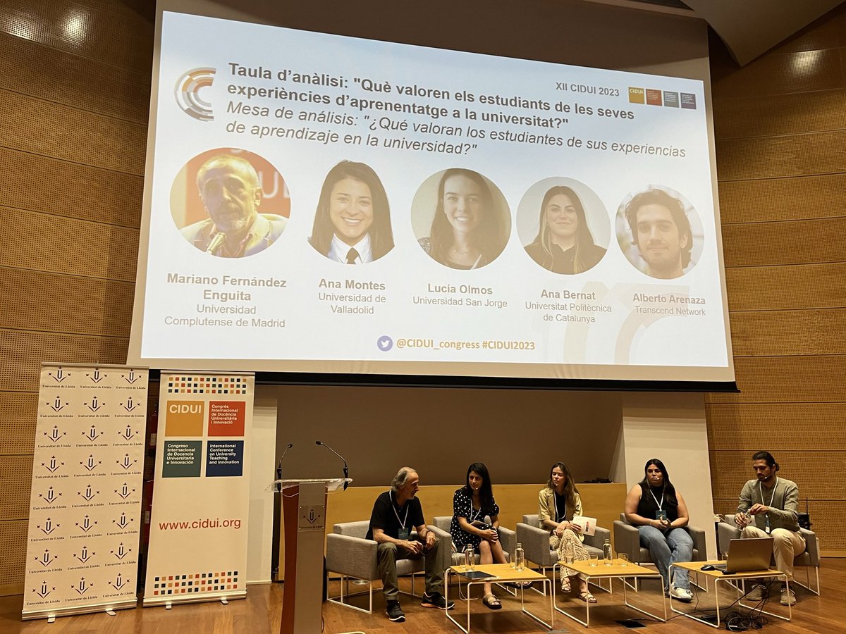 Joan gispets (@joangispets) on Twitter photo Al <a href="/CIDUI_congress/">CIDUI</a> compartint experiències d’aprenentatge a la universitat.
“Què valoren els estudiants de les seves experiències d’aprenentatge a la universitat?”
#GalàxiaAprenentatge
<a href="/la_UPC/">Universitat Politècnica de Catalunya (UPC)</a>
<a href="/ACUPcatalunya/">Associació Catalana d'Universitats Públiques</a> Al <a href="/CIDUI_congress/">CIDUI</a> compartint experiències d’aprenentatge a la universitat.
“Què valoren els estudiants de les seves experiències d’aprenentatge a la universitat?”
#GalàxiaAprenentatge
<a href="/la_UPC/">Universitat Politècnica de Catalunya (UPC)</a>
<a href="/ACUPcatalunya/">Associació Catalana d'Universitats Públiques</a>