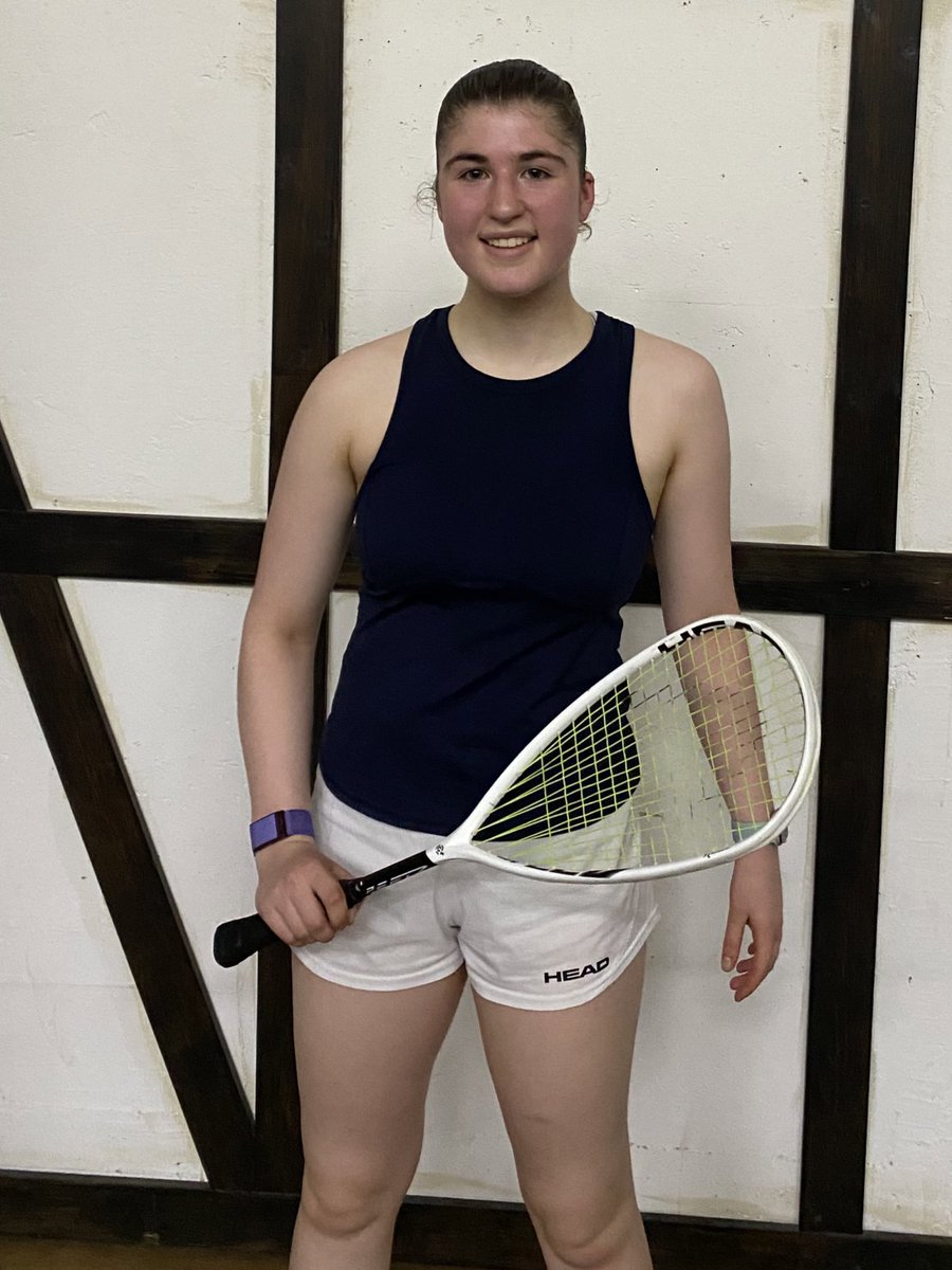 Well done to our club junior Izzy Beynon-Cobb for placing 11th out of 32 in the GU17 in the European Junior Open in Cologne, Germany 29.06-3.7.23. Great achievement! 💪👏🥳