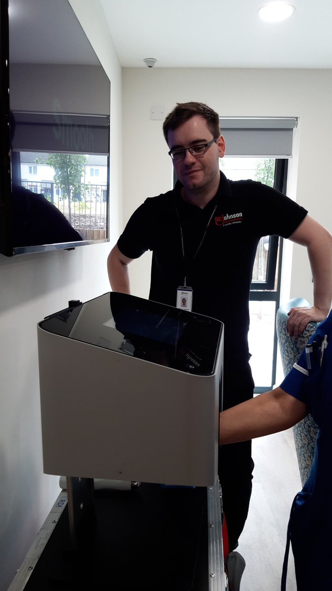 Hand hygiene with <a href="/SCJohnson/">SC Johnson</a> at Harvest View this morning! Some great techniques <a href="/PcctWards/">PCCT Community Wards</a> <a href="/SWBHnhs/">SWB NHS Trust</a> <a href="/MrDShakespeare1/">David Shakespeare</a>