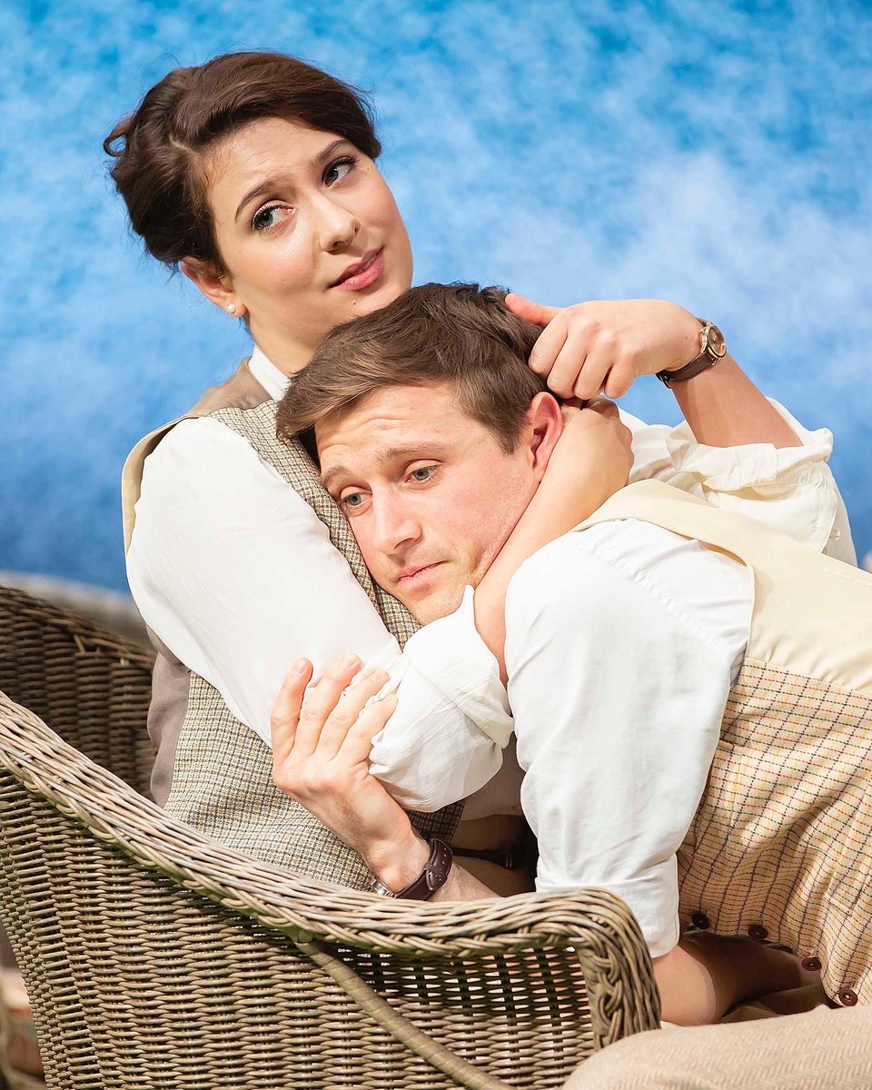Actorum's tweet photo. Some lovely production shots of our PETER LOSASSO (@PeterLosasso) in 'Mrs Warren's Profession' recently at The Theatre Royal Bath &amp; UK Tour!

"Peter Losasso breezes self-assurance as young Frank." - Financial Times

 #peterlosasso #theatre #georgebernardshaw #theatreroyalbath https://t.co/24KH81ZIuG