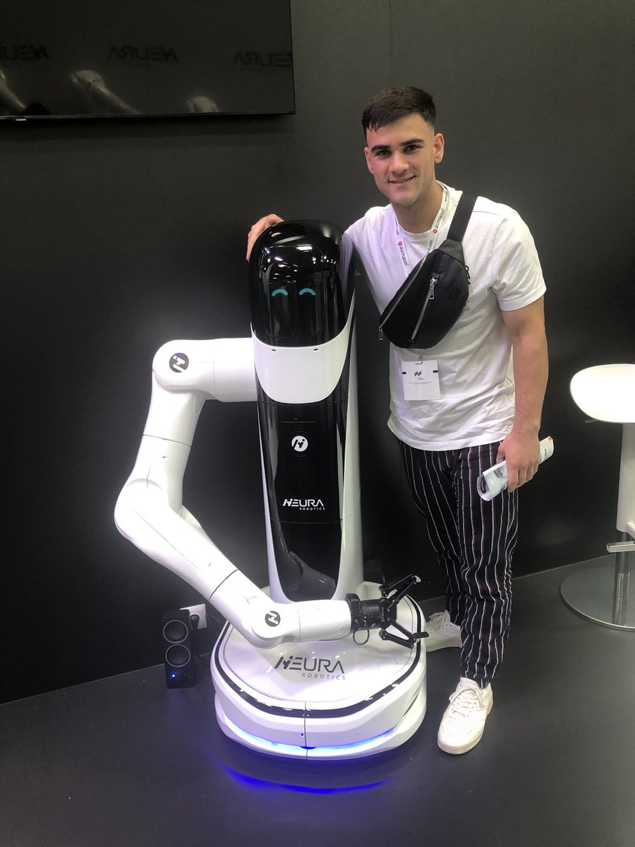 jcmohed's tweet photo. Had a great time at @automaticafair and got to hang out with MiPA! From @NEURARobotics https://t.co/t0jL7g6BWE