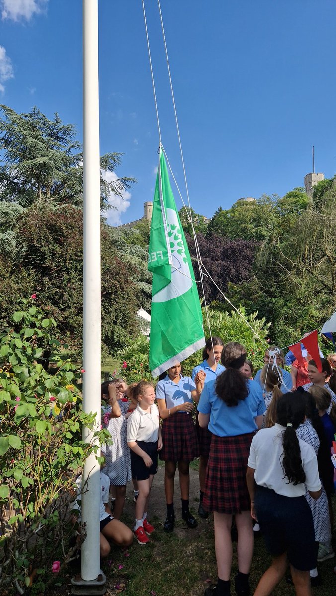 #studentleadership #environmentalstewardship <a href="/r0undsquare/">Round Square</a>